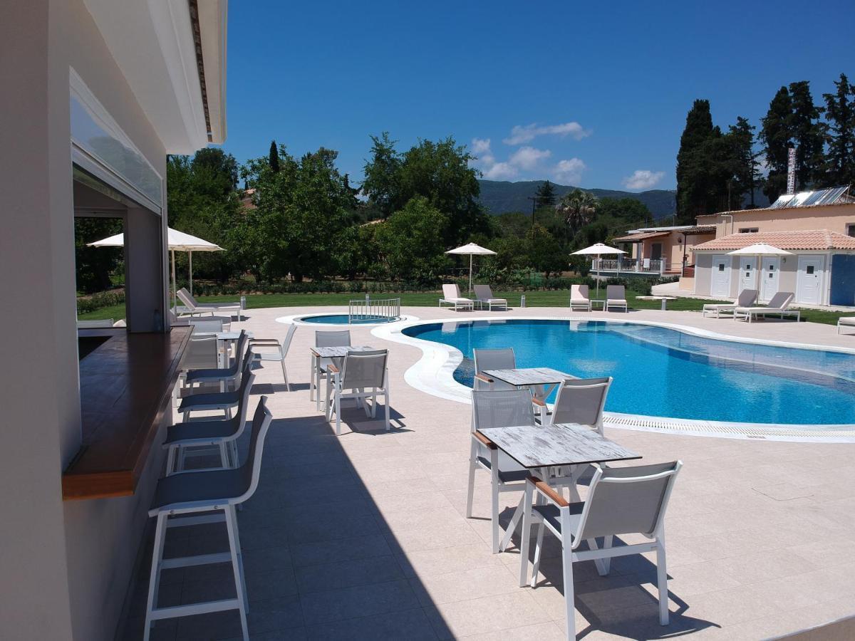 Appart hôtel Santos Holidays *